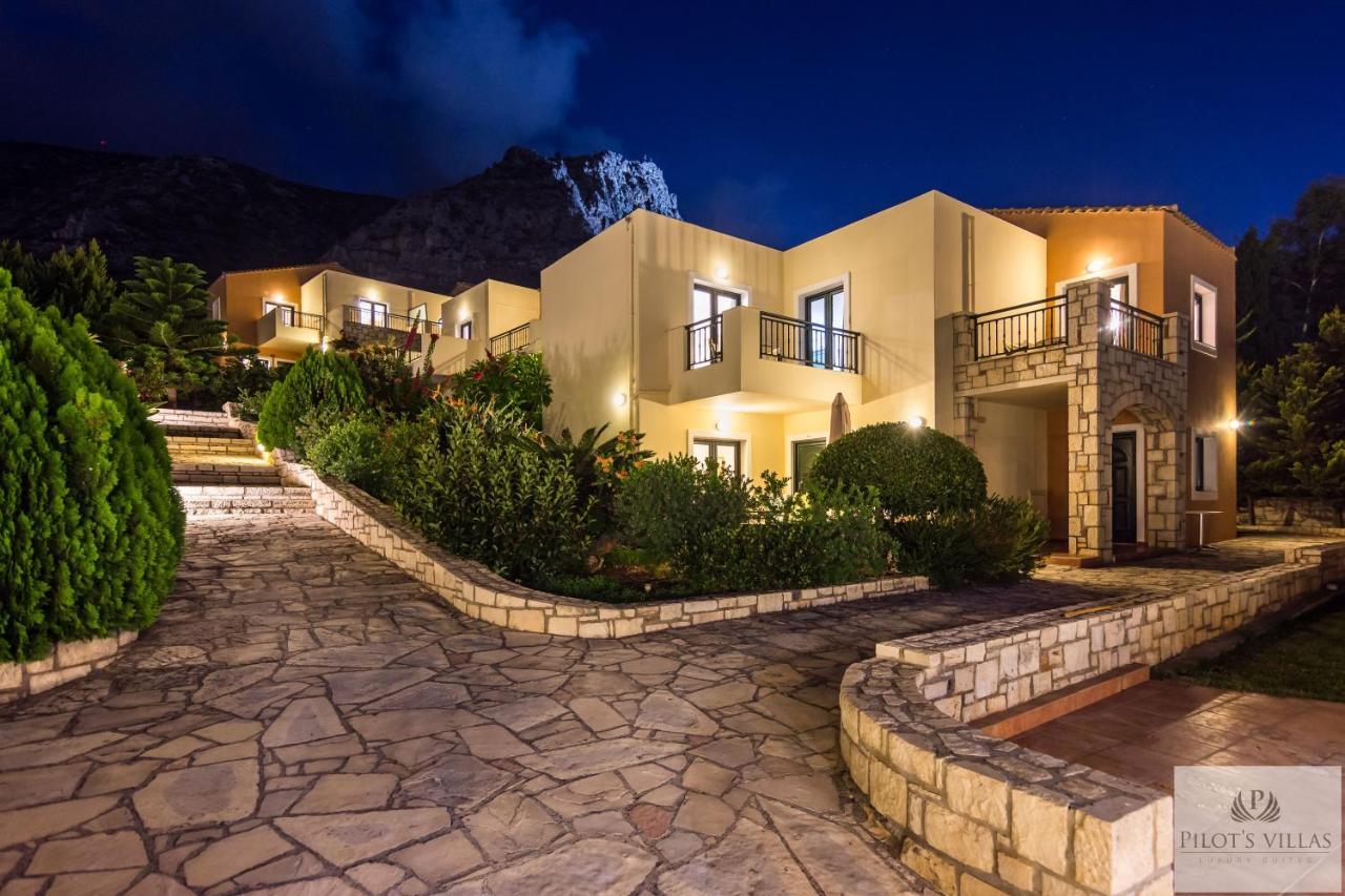 Pilot'S Villas Luxury Suites Hersonissos  Exterior photo